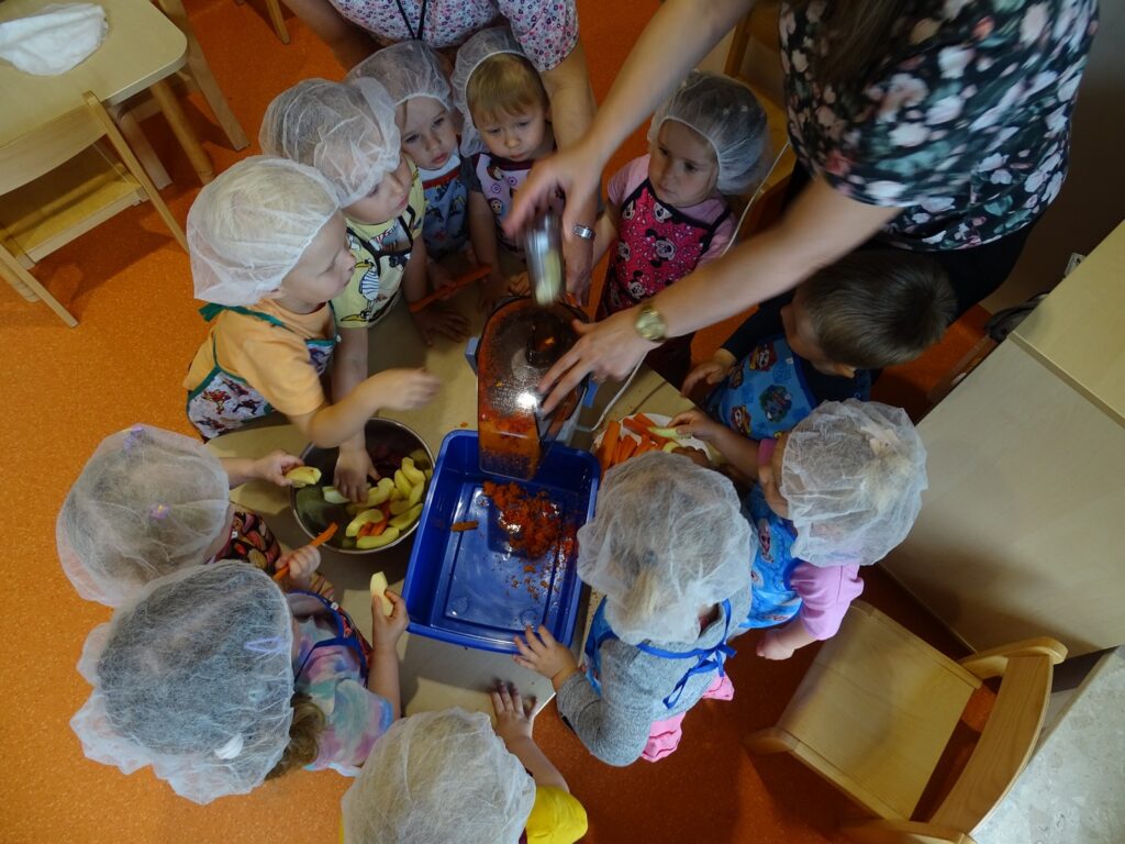 Wspólne robienie soku