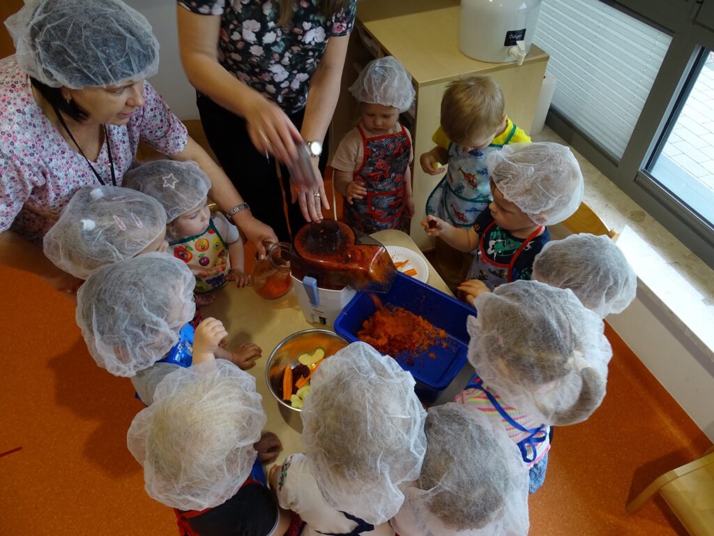 Wspólne robienie soku