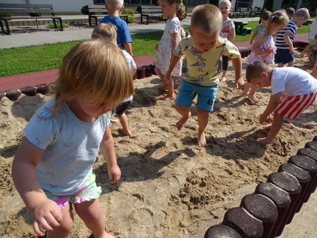 Sensoryka w piaskownicy