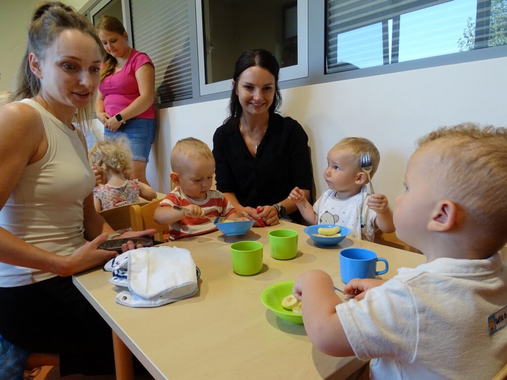 Chłopcy z mamami