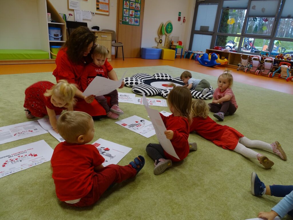 Wspólne zajęcia na dywanie