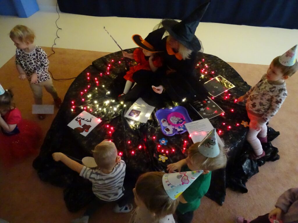 Dzieci wybierają wróżby