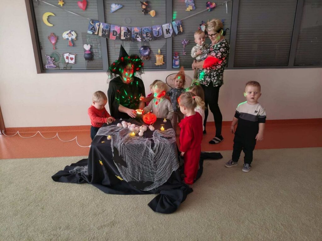 Wróżby andrzejkowe