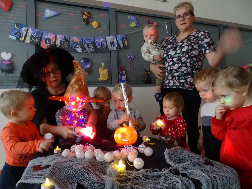 Wróżenie na stoliku