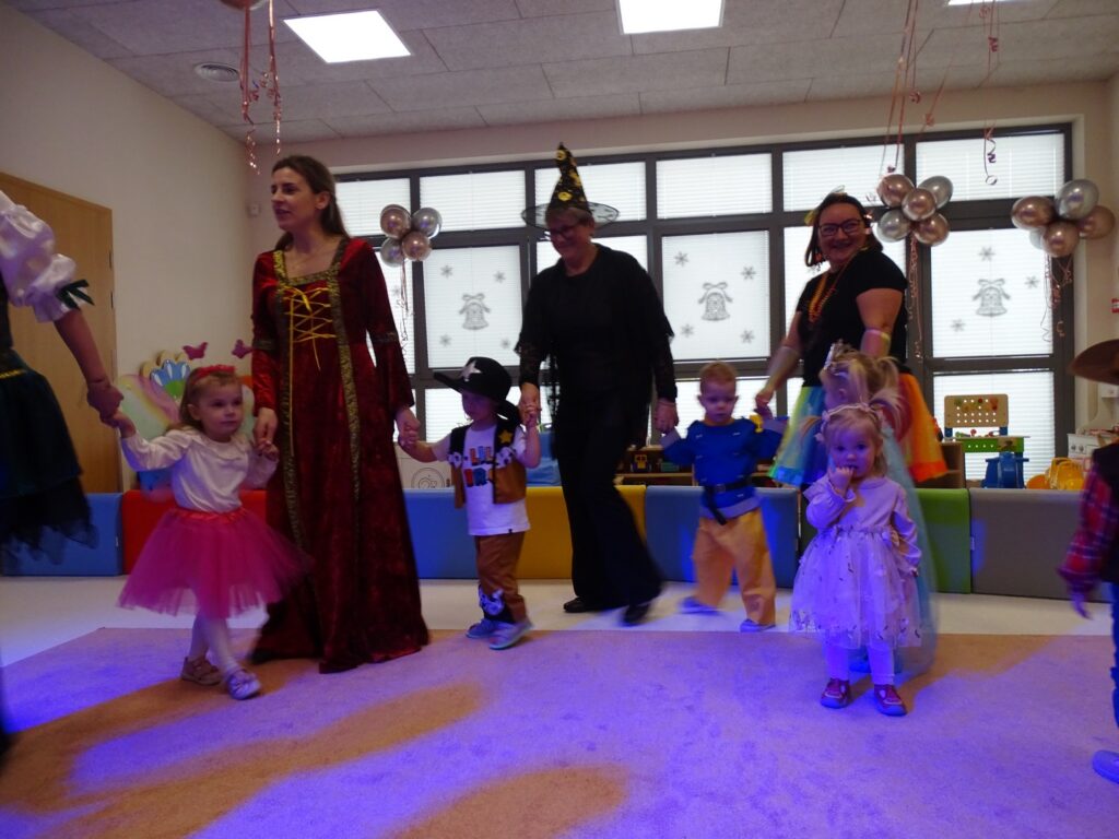 Zabawy taneczne na balu