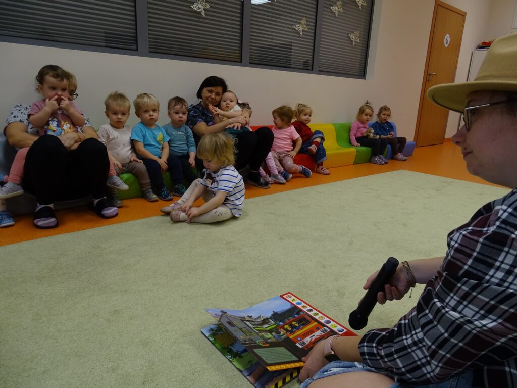 Słuchanie odgłosów zwierząt