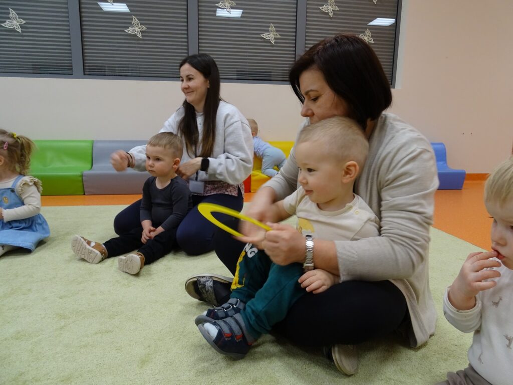 Opiekunowie i dzieci