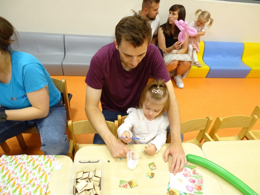 Dziewczynka z tatą