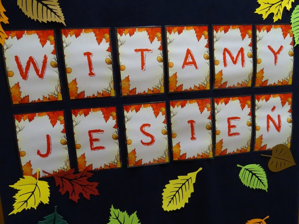napis Witamy Jesień